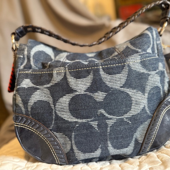 Stylish Blue Designer Women's Bag - Picture 3 of 11